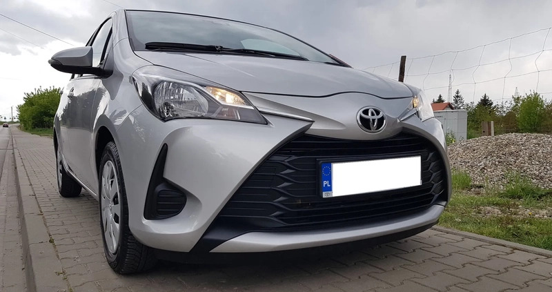 Toyota Yaris cena 53500 przebieg: 23000, rok produkcji 2018 z Proszowice małe 781